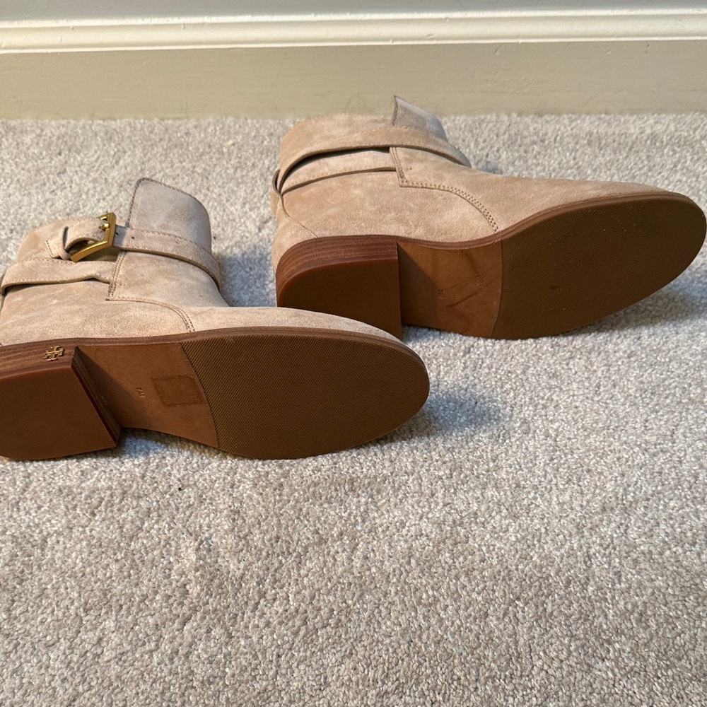Tory Burch Beige Ankle Booties - Picture 4 of 5